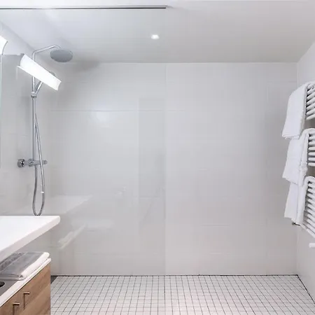 Apartment Noirettes 24-7 Keyless Entry By Homenhancement Geneva