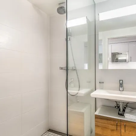 Apartment Noirettes 24-7 Keyless Entry By Homenhancement *