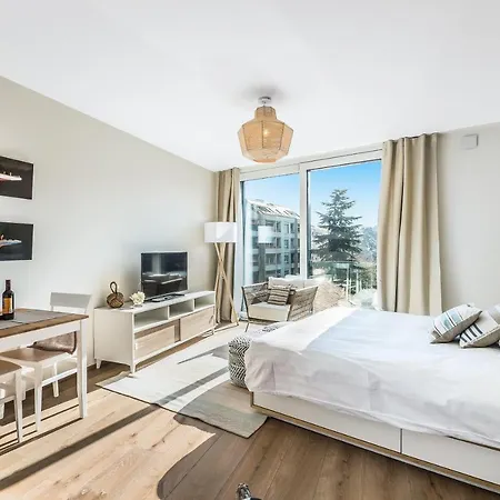 Noirettes 24-7 Keyless Entry By Homenhancement Apartment *