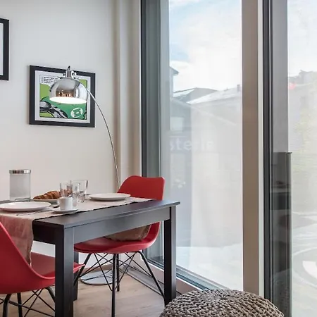 Noirettes 24-7 Keyless Entry By Homenhancement Apartment Geneva