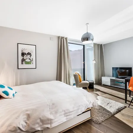 Noirettes 24-7 Keyless Entry By Homenhancement Apartment